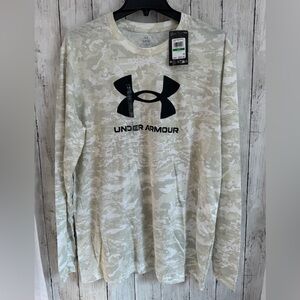 NWT Mens Camo Under Armour long sleeve shirt